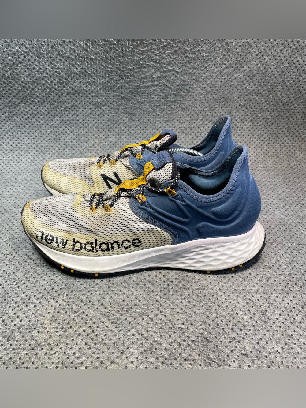New Balance Fresh Foam Roav Trail Shoes Size 13 Men’s